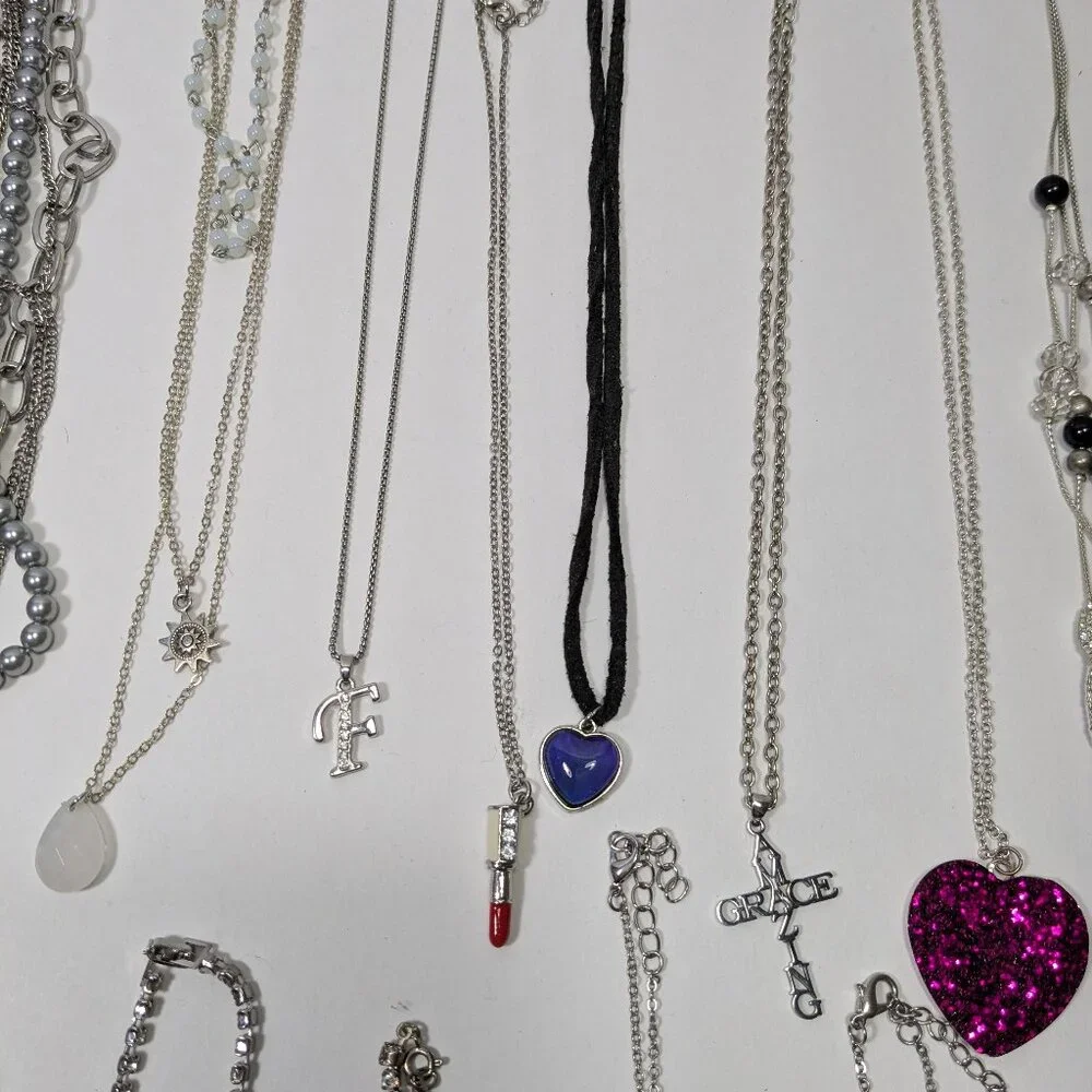 Silver Tone Necklace Lot 23 Fashion Jewelry Ready to Wear Variety Colors Styles